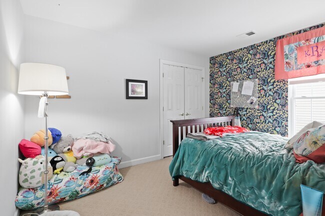 Building Photo - 47627 Rhyolite Pl
