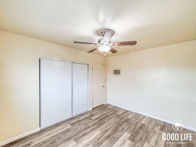 Building Photo - 4379 McClintock St