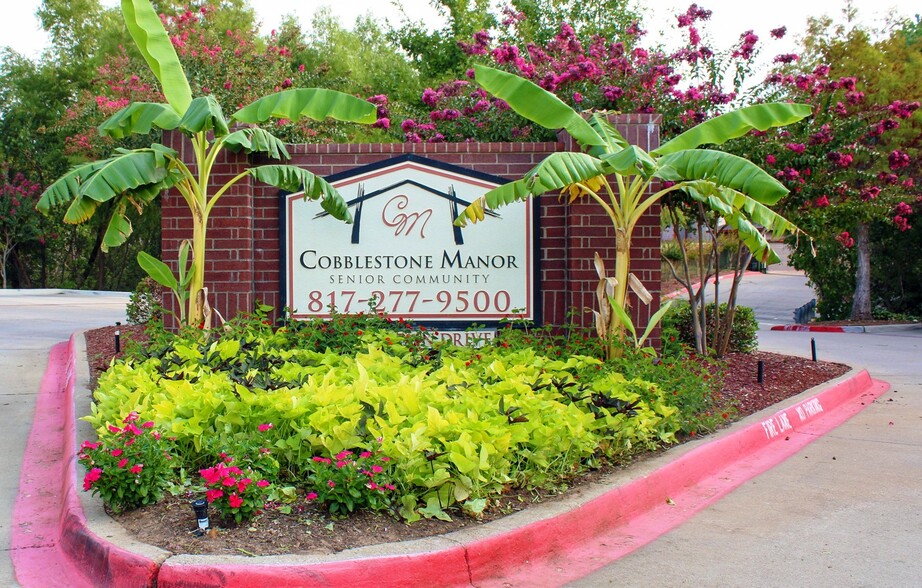 Building Photo - Cobblestone Manor Senior Apartments