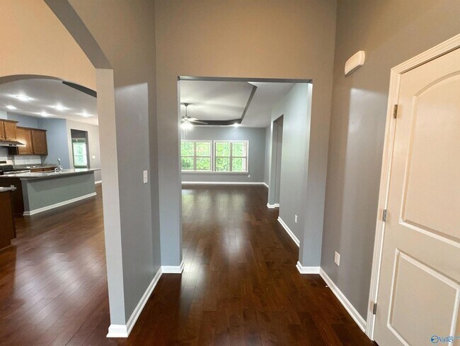 Building Photo - 14389 Water Stream Dr