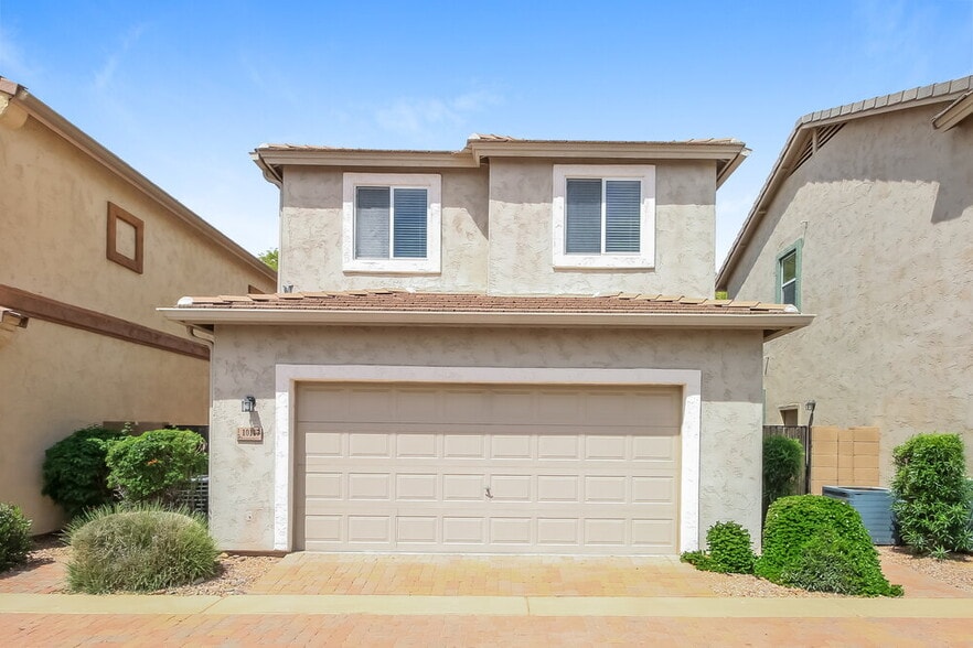 Building Photo - 10117 E Isabella Ave