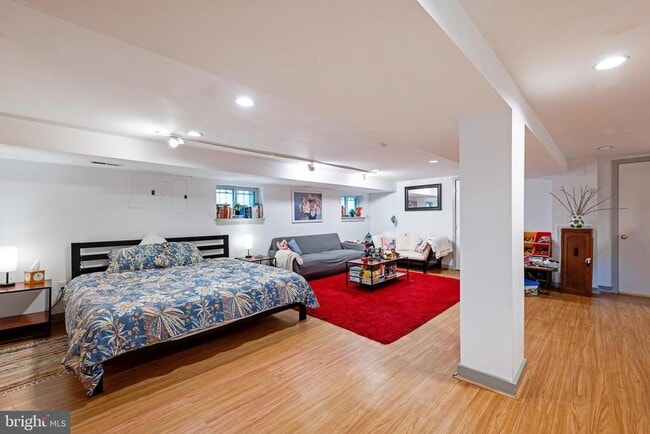 Building Photo - 3512 35th St NW