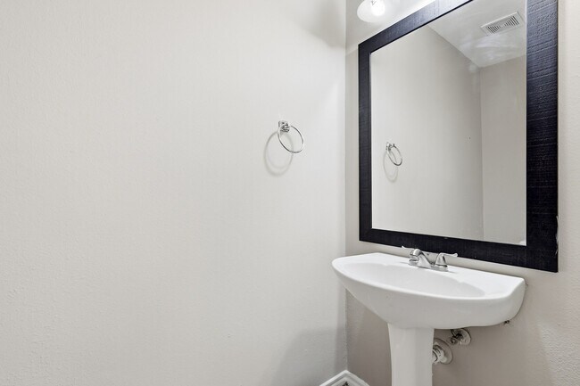 Building Photo - 3BR/2.5BA Single Family - McKinney