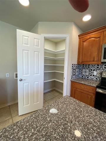 Building Photo - 4002 Goliad Dr