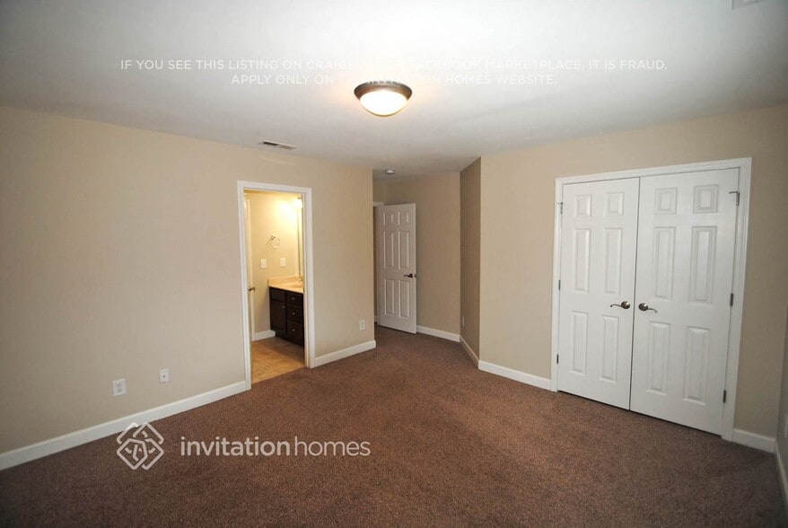 Building Photo - 1525 Lindenberg Square