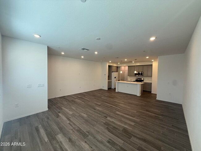 Building Photo - 1959 E Hampton Ln