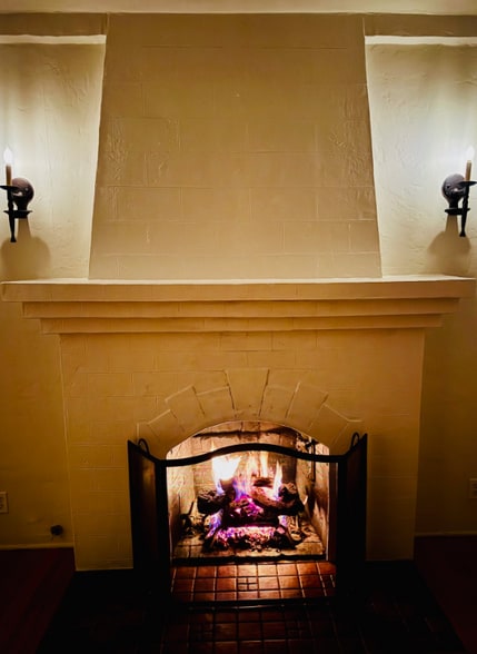 Building Photo - 2620 Graham Ave