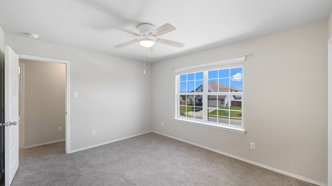 Building Photo - 534 Candor Stone