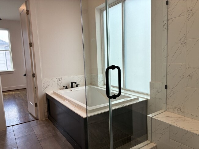 Building Photo - For Lease | 3 Bed, 3.5 Bath | 2,139 Sq Ft | Timber Heights Village |