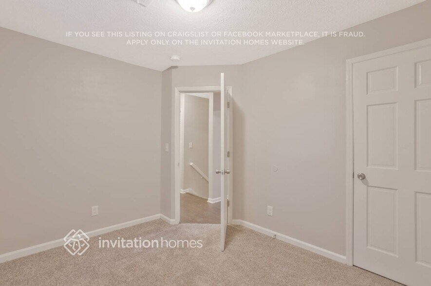 Building Photo - 1119 Pointer Ridge