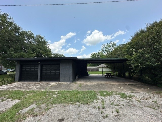 Building Photo - 3900 Aggie Dr