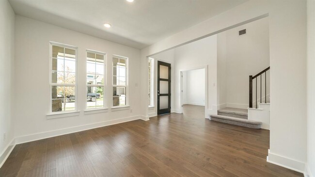 Building Photo - 1412 Mulberry Oak Ln