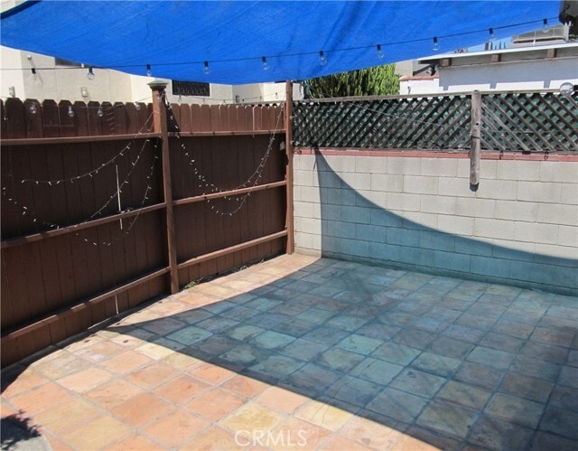 Building Photo - 11217 La Maida St