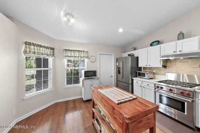 Building Photo - 2389 Glade Springs Dr