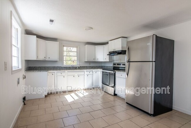 Building Photo - 119 Wheeler Dr