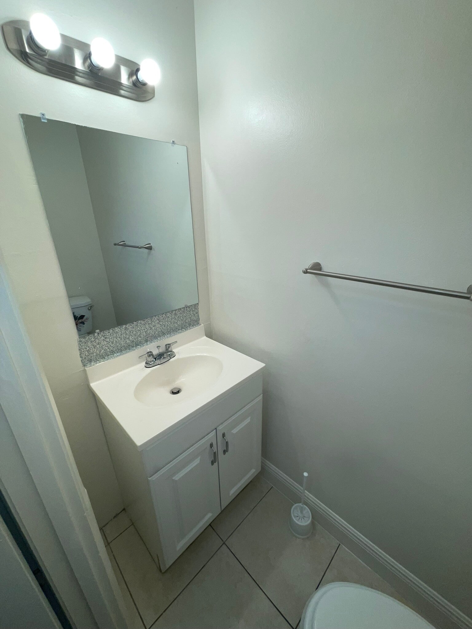 Building Photo - 5953 NW 25th Ct