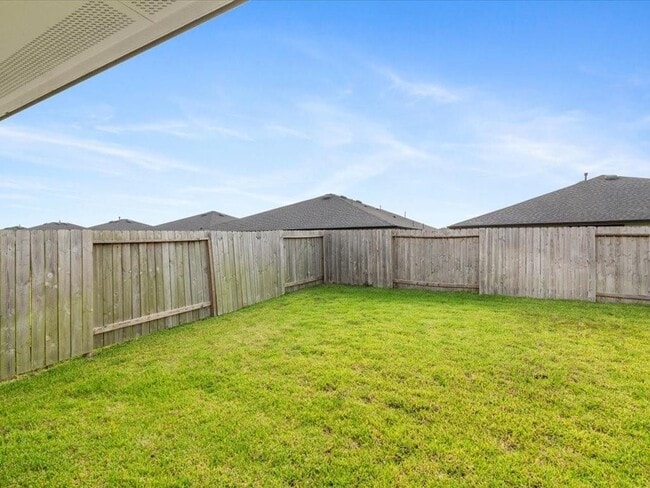 Building Photo - 1702 Maclane Ct