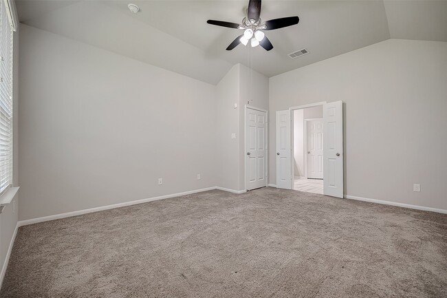 Building Photo - 3423 Hackberry Tree Ln