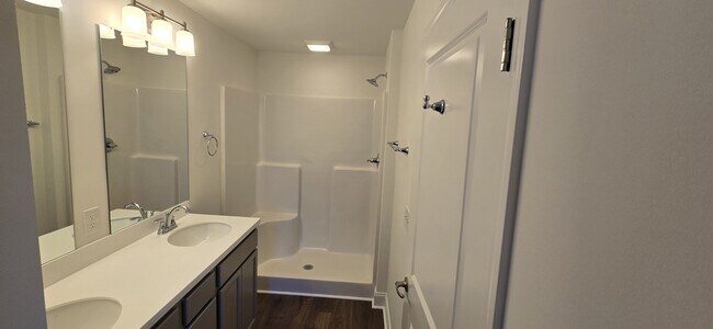 Building Photo - 1606 Mountain Quail Cir
