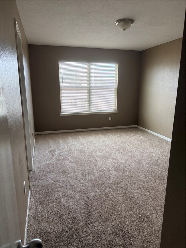 Building Photo - 4819 May Arbor Ln