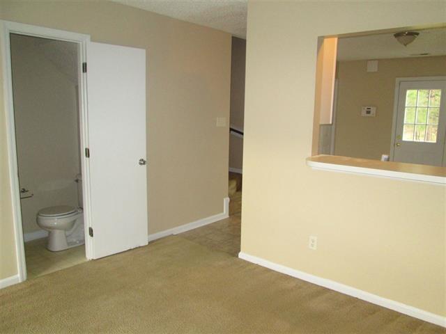 Building Photo - 895 W Pueblo Dr