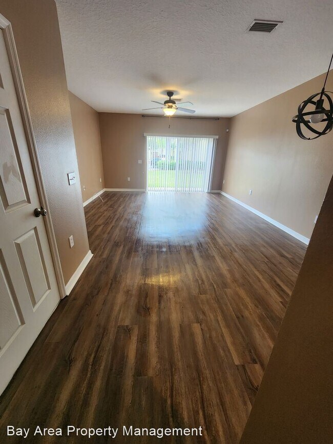 Building Photo - 2 br, 2.5 bath House - 8533 Gablebend Way
