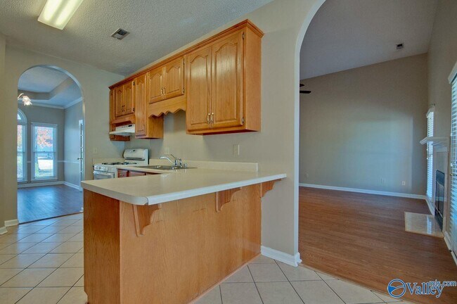 Building Photo - 97 S Interlaken Dr