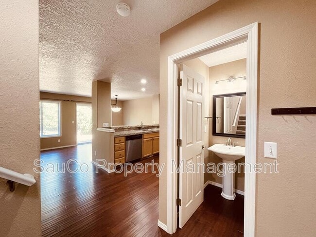 Building Photo - 15169 NW Twoponds Dr