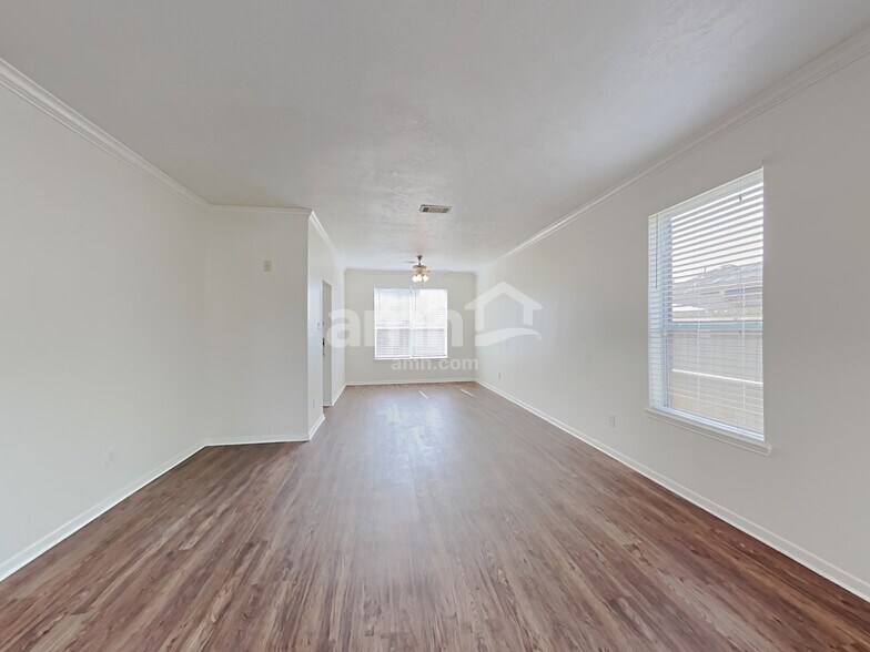 Building Photo - 14614 Twisted Pecan Ct