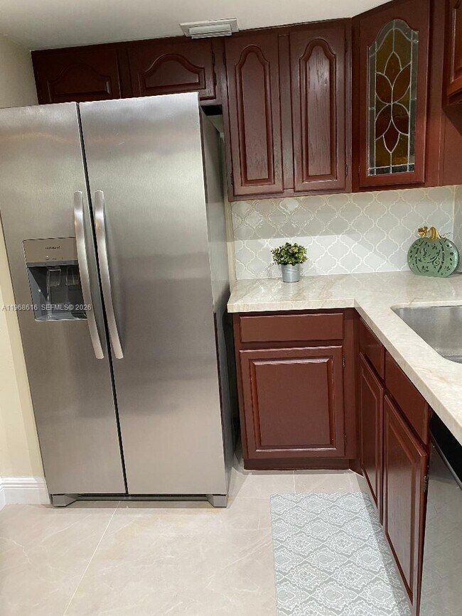 Building Photo - 11339 SW 71st Ln