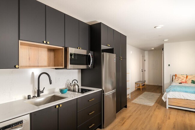 Interior Photo - Cypress Greenwood ~ The Heart of Phinney R...