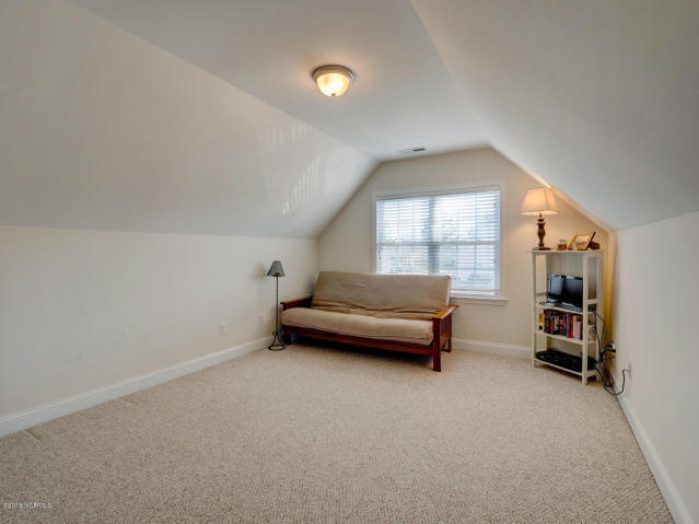 Building Photo - Wedgewood at Lanvale lovely home with 4th ...