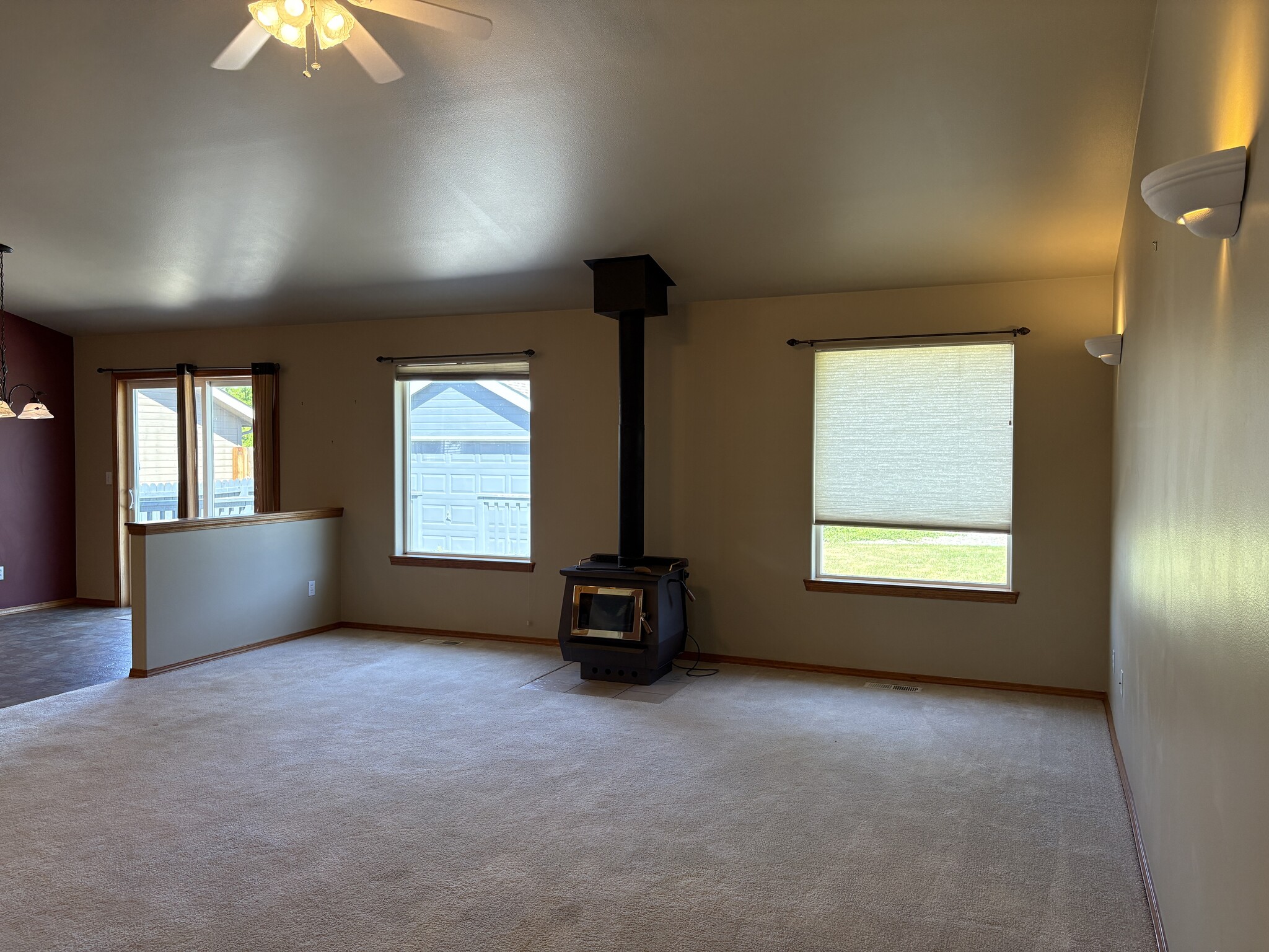 Building Photo - 1815 Dorner Pl