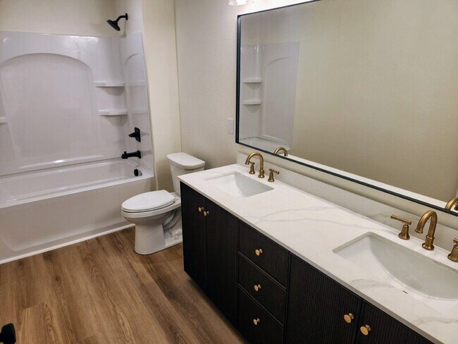 Building Photo - 1603 Red Cedar Ln