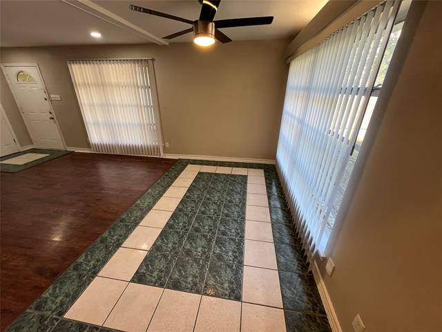 Building Photo - 2609 Costa Mesa Dr