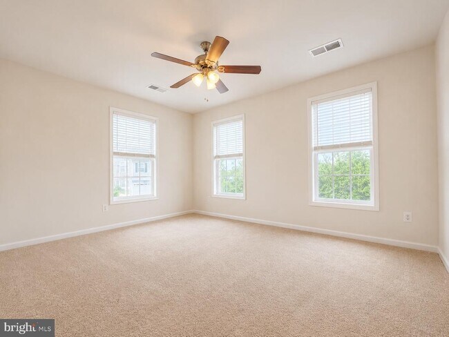 Building Photo - 1380 Timberwood Blvd