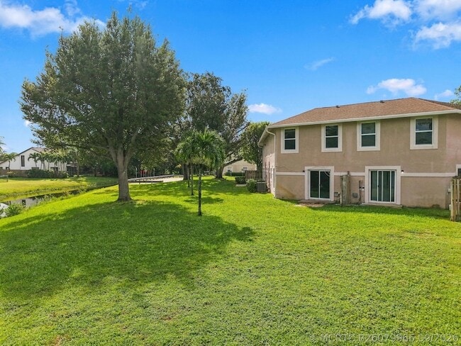 Building Photo - 1033 Goldenrod Rd