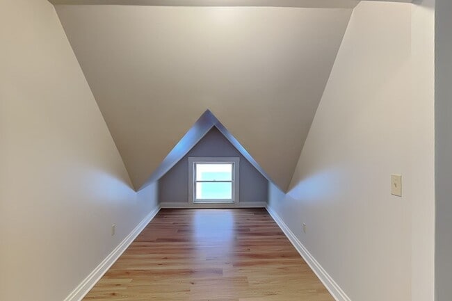 Building Photo - 2620 J St