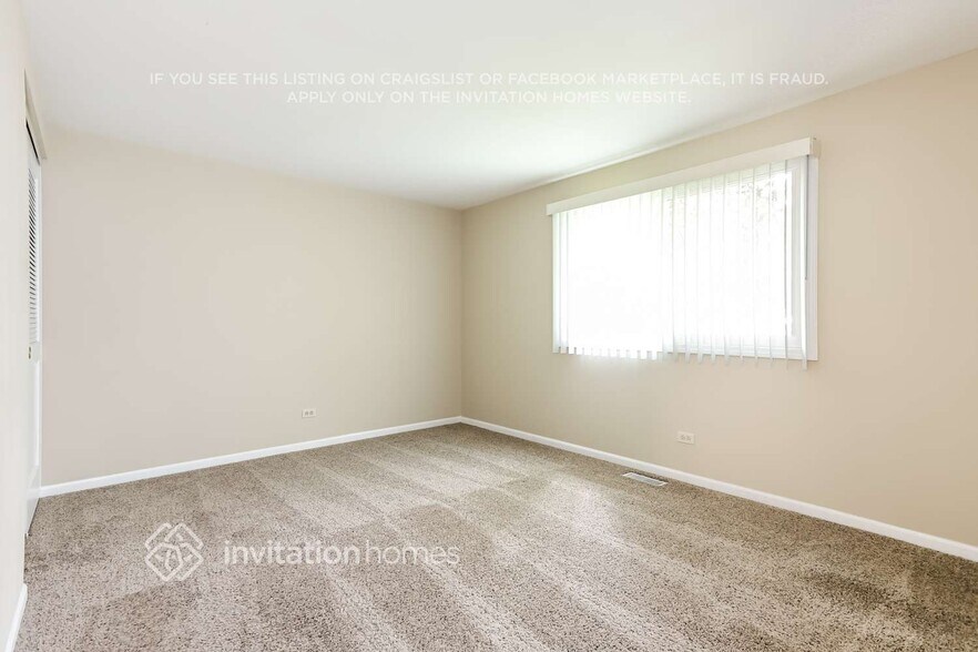 Building Photo - 1620 Apache Dr