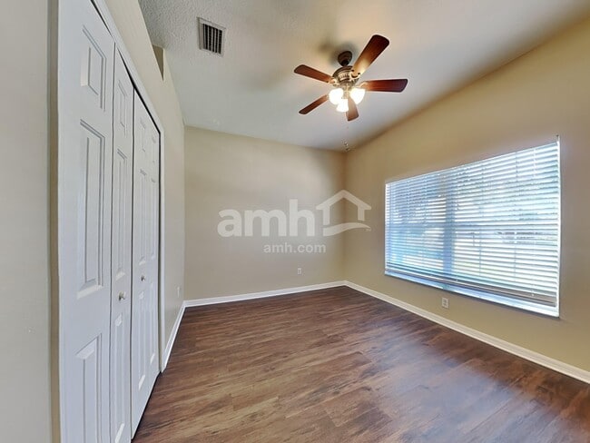 Building Photo - 9820 Jasmine Brook Cir