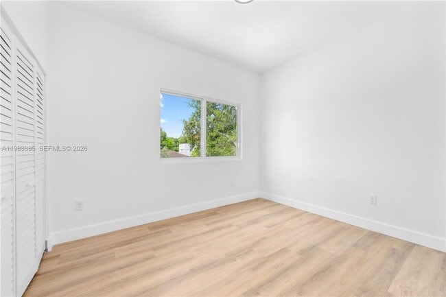 Building Photo - 2121 NW 45th St