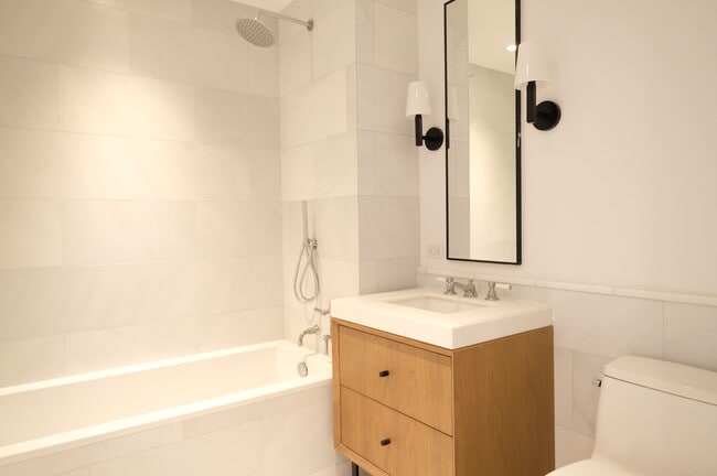 Building Photo - 300 W 122nd St