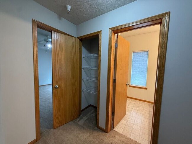 Building Photo - $1,300| 2 Bedroom, 1 Bathroom Condo | No P...