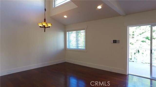 Building Photo - 804 N Irena Ave