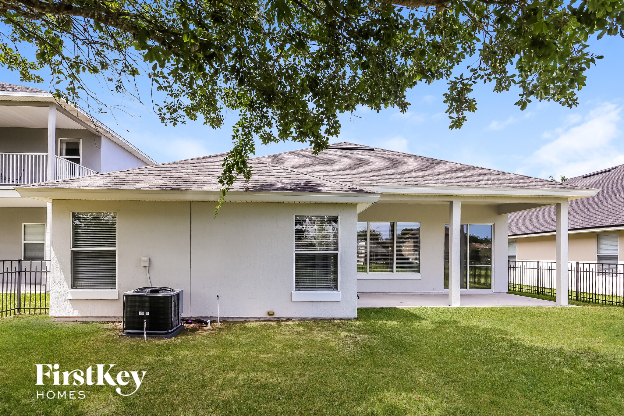 Building Photo - 13966 Devan Lee Dr N