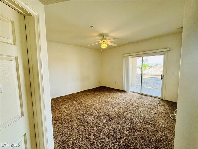 Building Photo - 833 Aspen Peak Loop