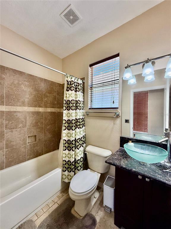 Building Photo - 11242 Blacksmith Dr