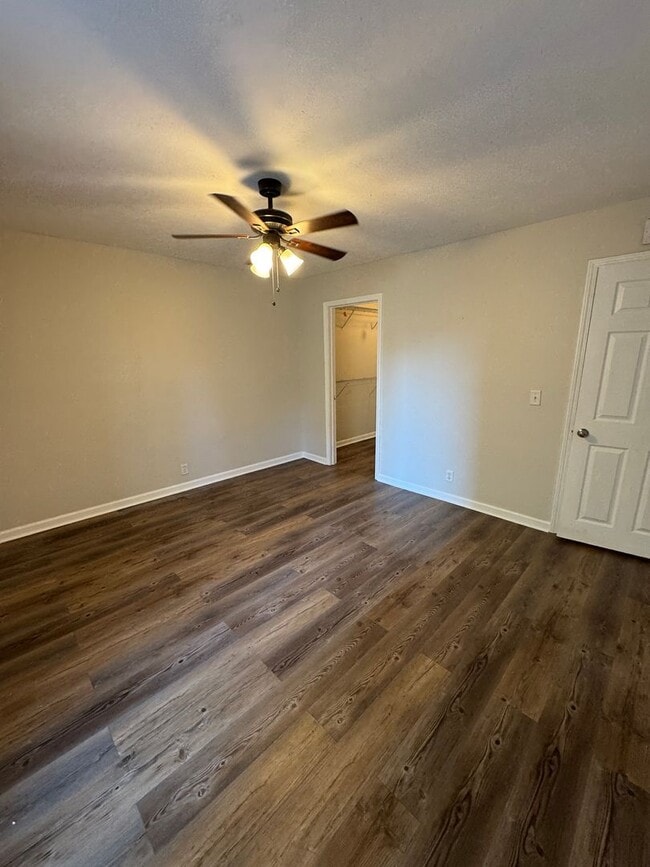 Building Photo - 420 Elysian Fields Rd