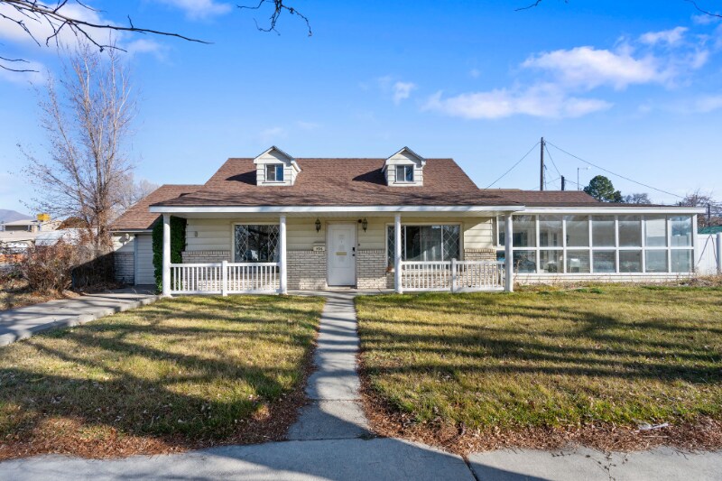 Building Photo - 496 N 500 E