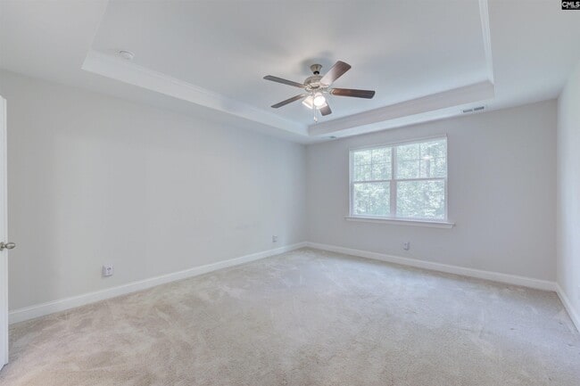 Building Photo - 300 Sunnycrest Ln